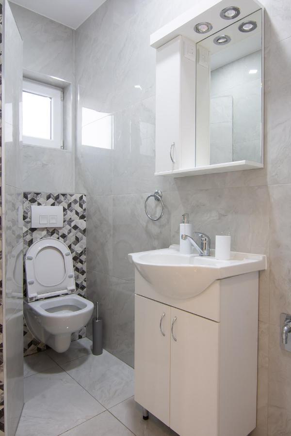 Jana Apartmani Belgrade Extérieur photo